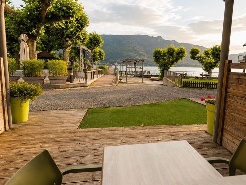 hotel-terrace